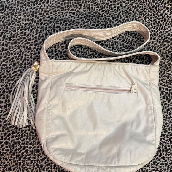 Dove Purse - Picture 2 of 2